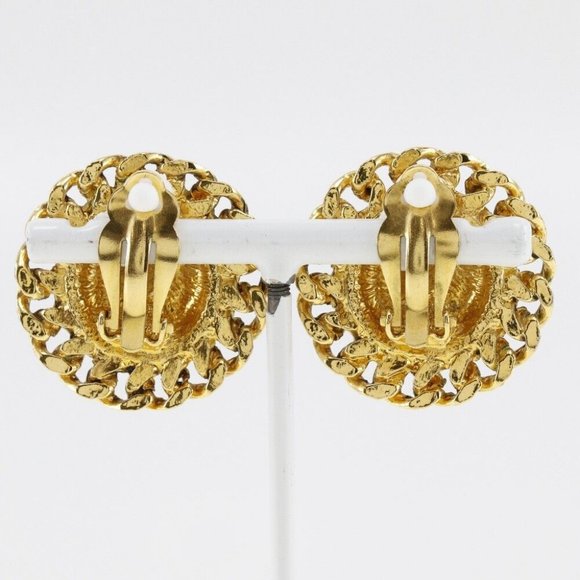CHANEL COCO Mark Earring Matelasse vintage Plated Gold - Picture 2 of 7